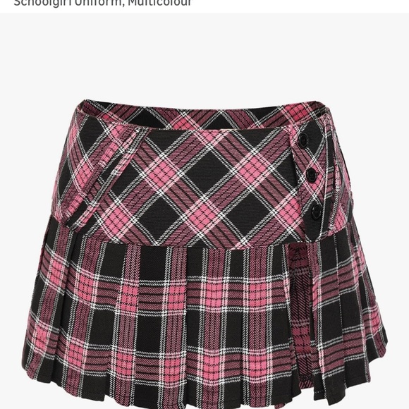 Plaid Pink and Black Women's Skirt and fishnet top - Picture 7 of 12